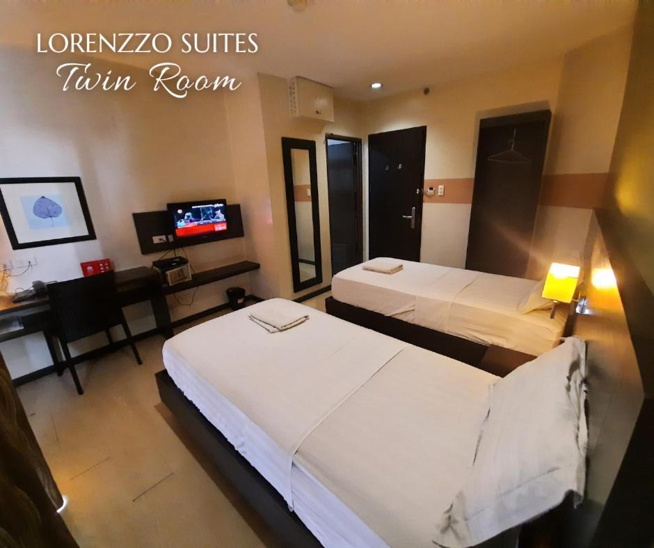 Makati Boutique Hotel Near Naia Airport Terminal 3 Edsa Pasay Cbd Makati City Exterior photo